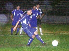 Rain brings out Evy’s hat trick