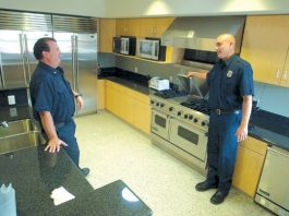 Sunrise Station opens