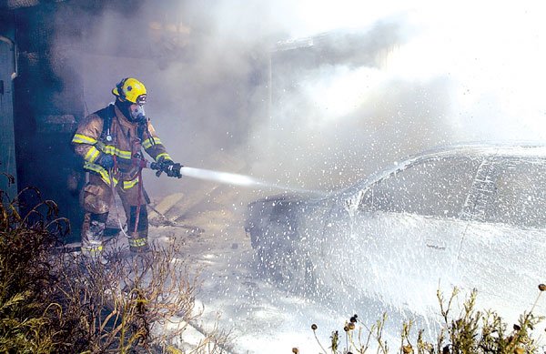 Garage goes up in smoke | Gilroy Dispatch | Gilroy, California