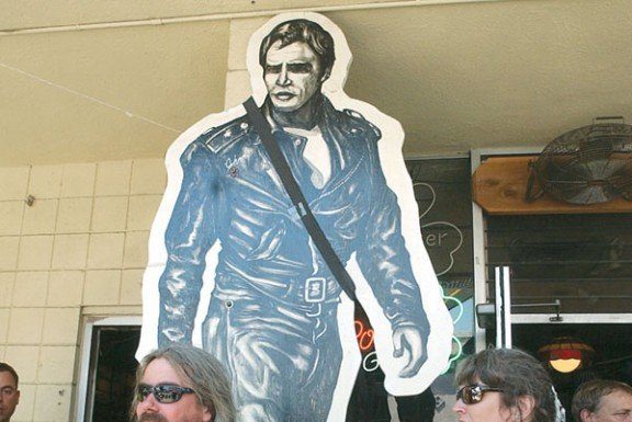 Going on without Brando