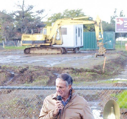Groundbreaking for housing center