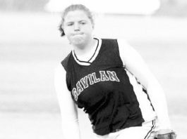 Gav survives late rally