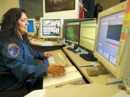 The calming voices behind 911