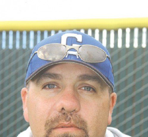 Gilroy falls to Palma, into tie for second