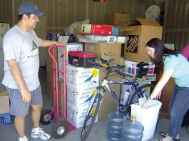 Moving day arrives for early Oak Commons home buyers