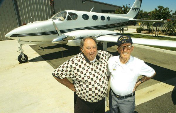 San Martin flight instructor retires