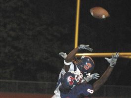 Giants Too Tall for Rams