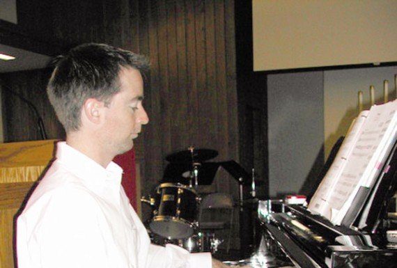 ‘Tis the Season for Holiday Harmonies