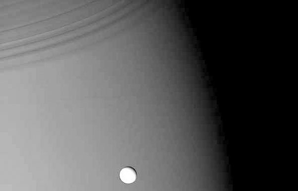 Get Away from City Lights to see Glow of Milky Way