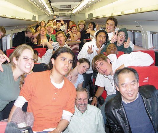 Time Zones Fly by en Route to Hachinohe