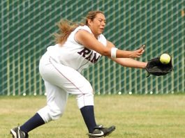 Gavilan Error-fest Leads to Lopsided Loss