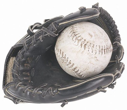 Softball All-Stars Smack Competition