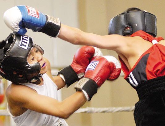 Boxers ‘Throw Down in Garlic Town’