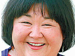 Librarian snags award for years of service