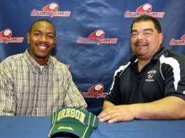Ellis Krout signs with University of Oregon