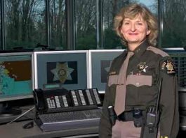 After delays, a confident vote of approval for new police chief