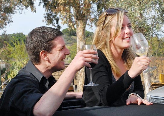 Hundreds tour South County wineries