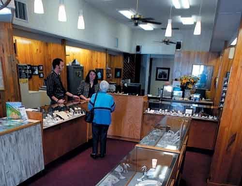 Business profile: Maddux Jewelry, Hollister