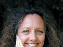 Hospice elects president