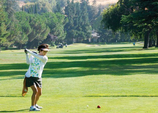 Ladies take aim on the links