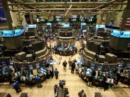 Stocks end back-and-forth session mixed