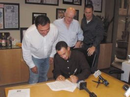 Robert “The Ghost” Guerrero becomes a Golden Boy