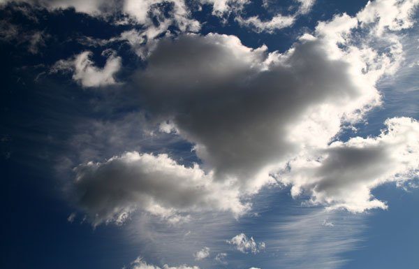 6-year-old Colo. boy floats away in balloon aircraft