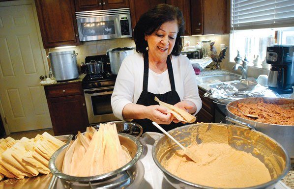 1,000 tamales, with love