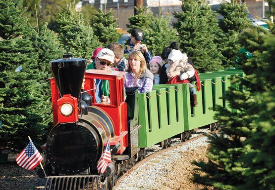 Tree, Santa, Train – and ‘Peanut’