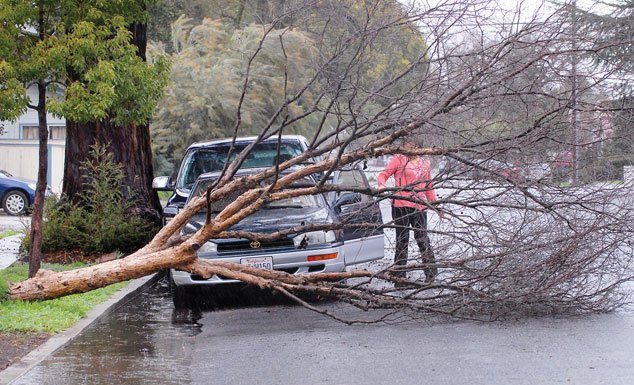 The sky is falling: Thunder, lightning, hail hit South County