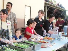 Volunteer event puts faith in interfaith