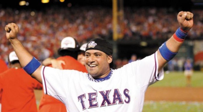 WORLD SERIES: Giants, Molina reunite in World Series