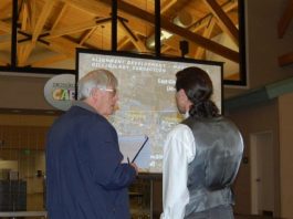 Residents to rail authority: Build station downtown