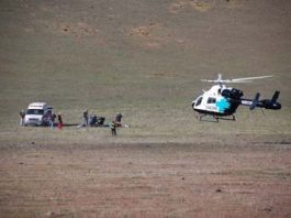 Late woman’s family sues Hollister skydiving outfit