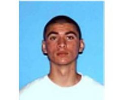 Police seek suspect for attempted robbery, stabbing