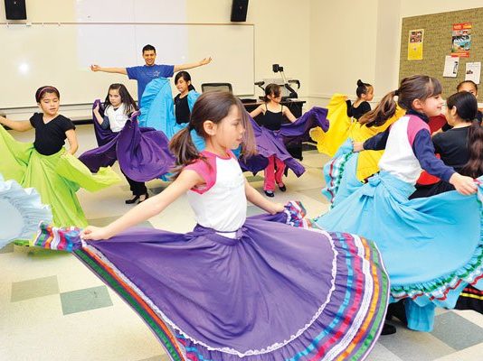 VIDEO: Fiesta Mexico a weekend spectacle