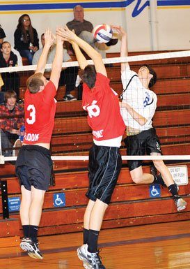 VOLLEYBALL: Mustangs sweep season series with Balers