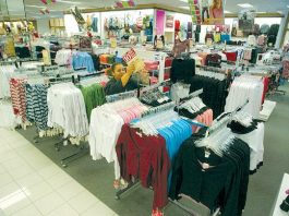 Real estate group purchases Gilroy Crossing