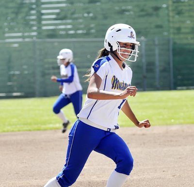 SOFTBALL: Mustangs upend Lancers 11-2 to advance to semifinals