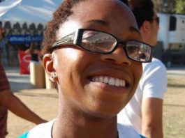 Garlic makes a fashion statement