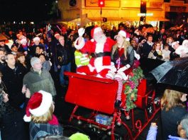 Christmas parade rolls through Garlic Capital Saturday