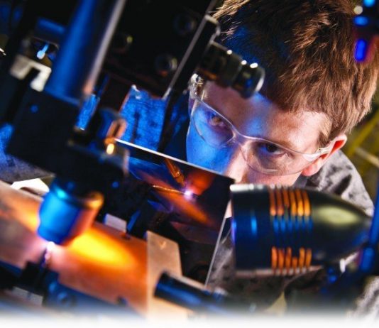 Manufacturers struggle to find skilled workers