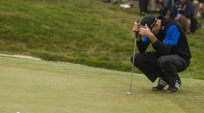 Simpson overcomes Furyk, hangs on to win 112th U.S. Open