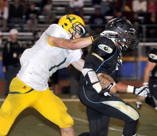 FOOTBALL: Miscues hamper Christopher in 20-7 loss to Live Oak