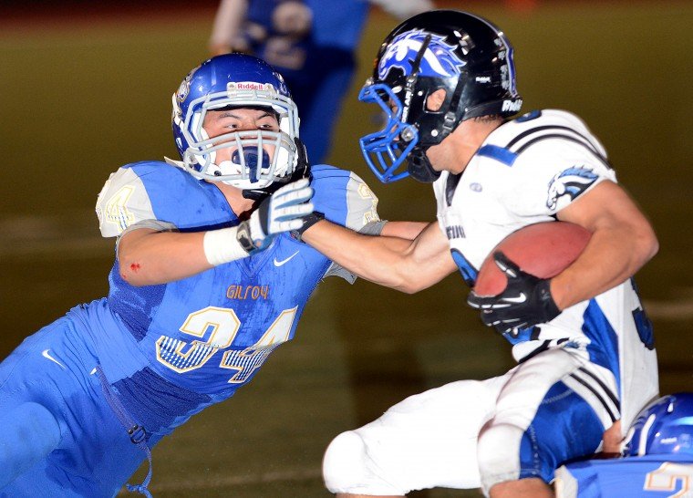 FOOTBALL: Gilroy loses game and star running back