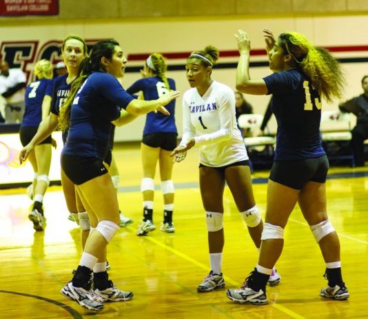 Volleyball: Wild win propels Rams in playoffs