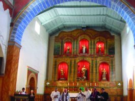 Christians pray for unity