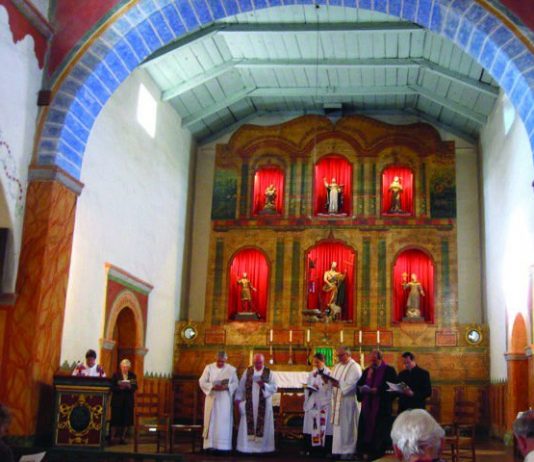 Christians pray for unity