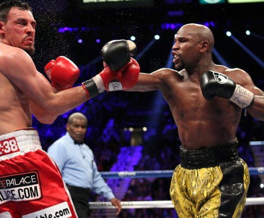 Boxing: Guerrero falls to Mayweather in 12 rounds