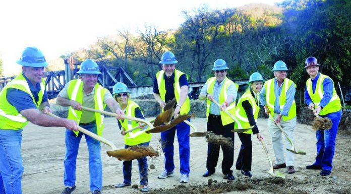Construction firm builds new Gilroy Gardens water feature
